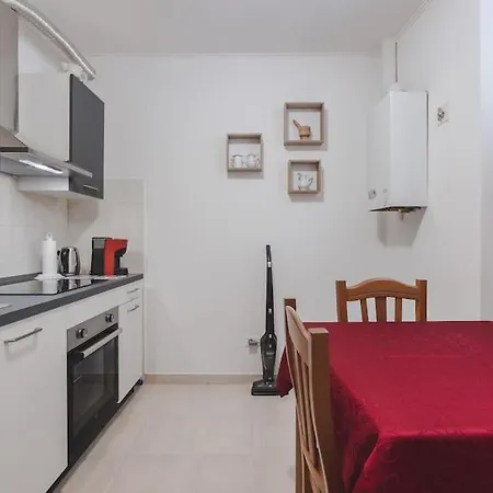 Accogliente E Confortevole Apartamento *